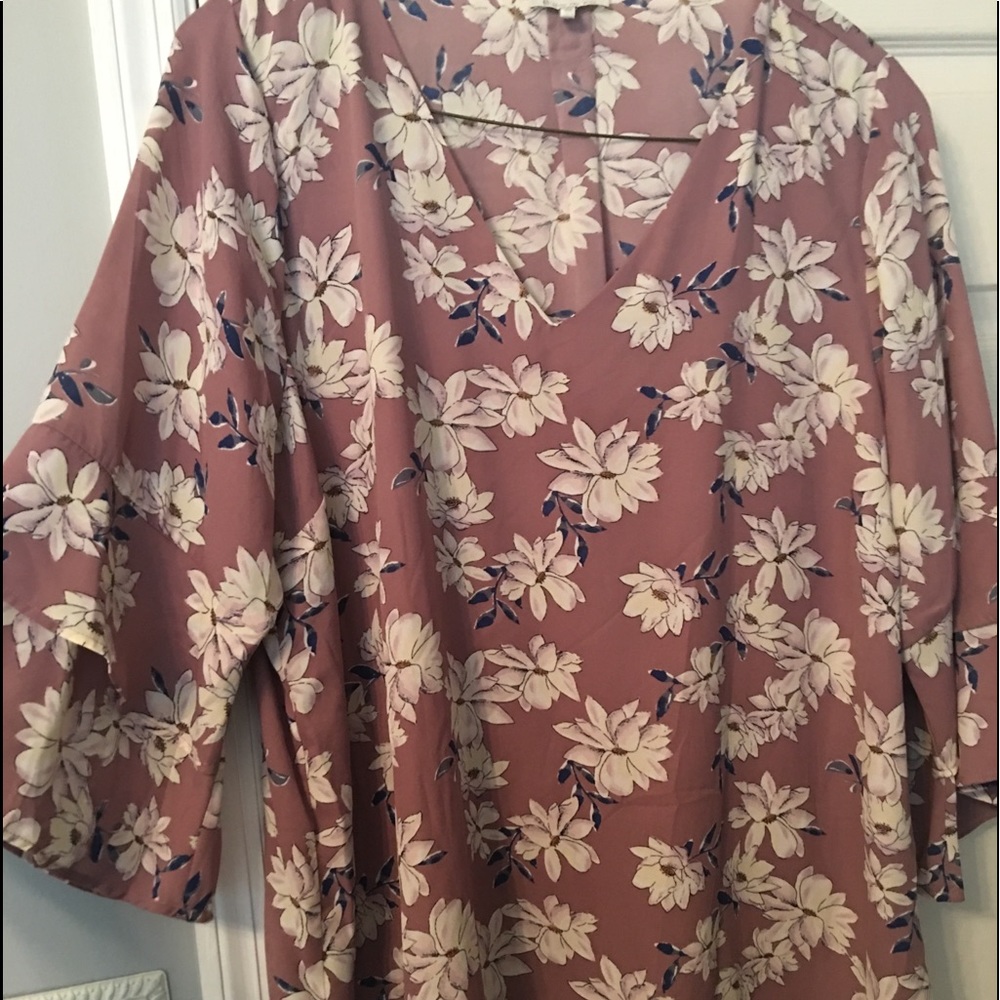 Flowy blouse